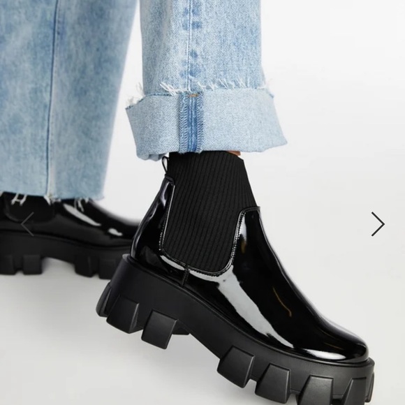 Platform lug sole booties - Picture 3 of 7